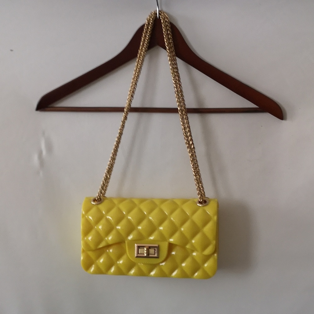 Fun Sunshine Yellow Jelly Quilted Puff Shoulder Bag Purse Latch Close Gold Chain